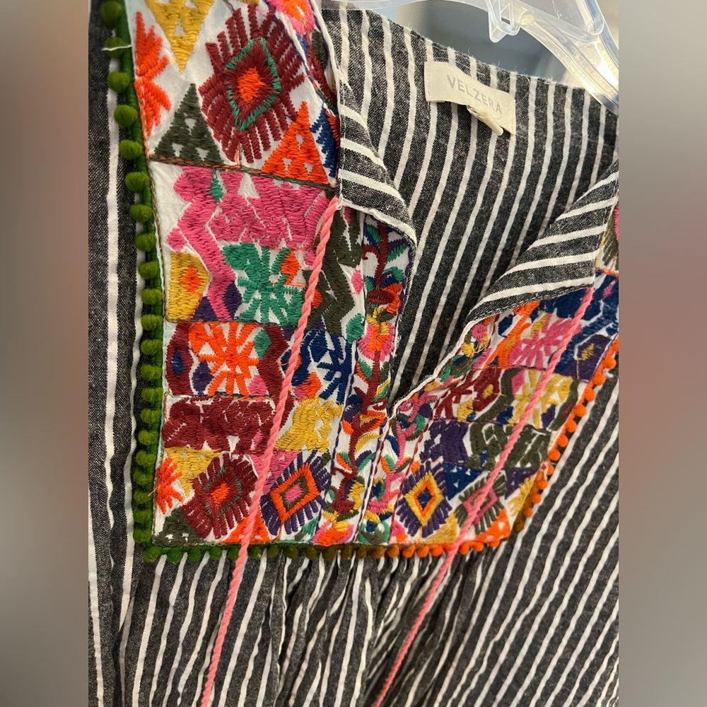 Velzera Embroidered Stripe Top /Dress - Picture 4 of 14